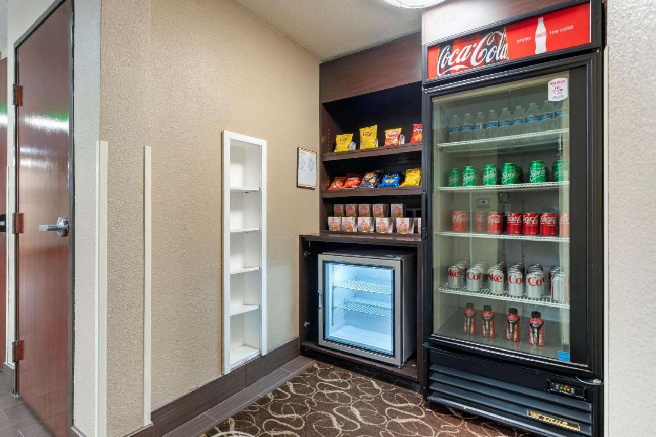 Comfort Suites Downtown Сакраменто Екстериор снимка